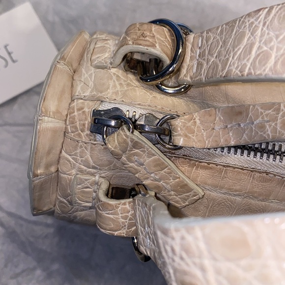 🔥❤️Nancy Gonzalez For TSE Luxe Cream Crocodile NWOTs Mini (Nano) ThreeWay Speedy - Picture 8 of 15